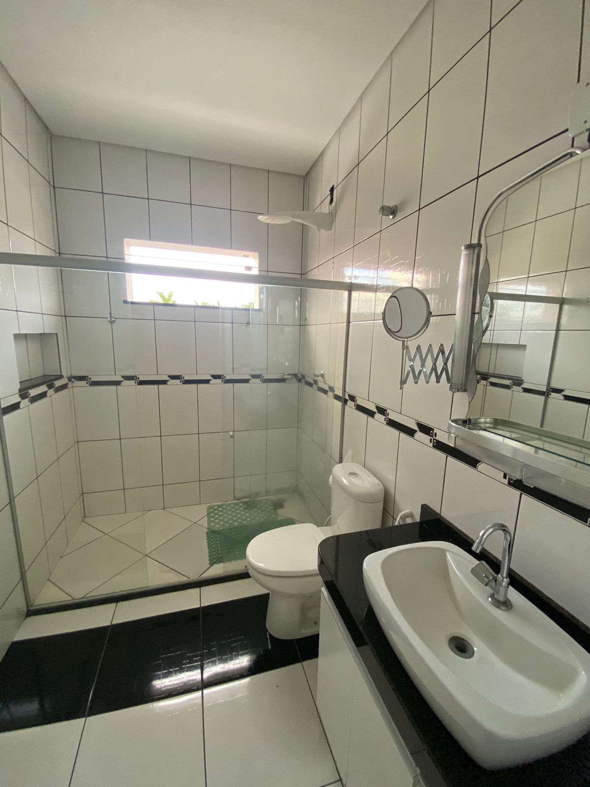 Vende Linda Casa Mobiliada no Dinah Borges