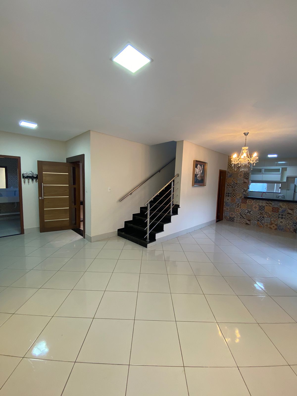 Vende Linda Casa Mobiliada no Dinah Borges
