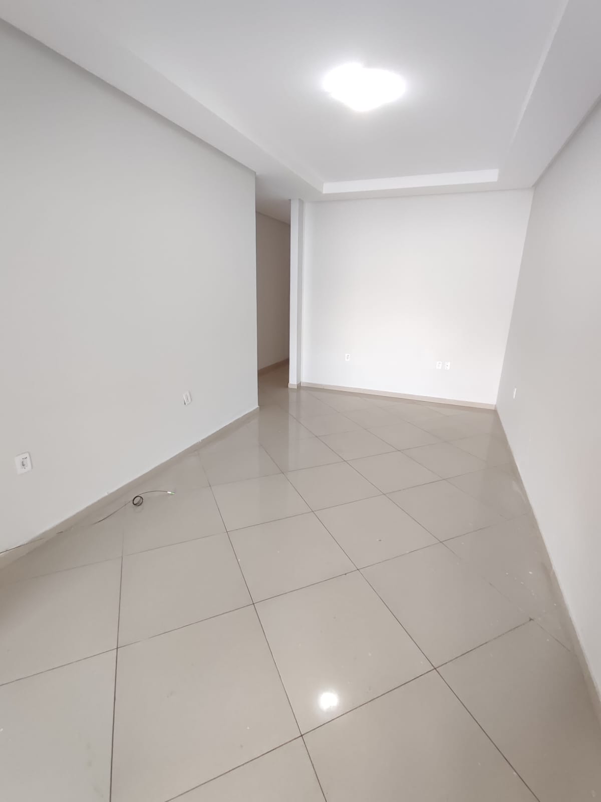 Aluga ou Vende Casa no bairro Centauro
