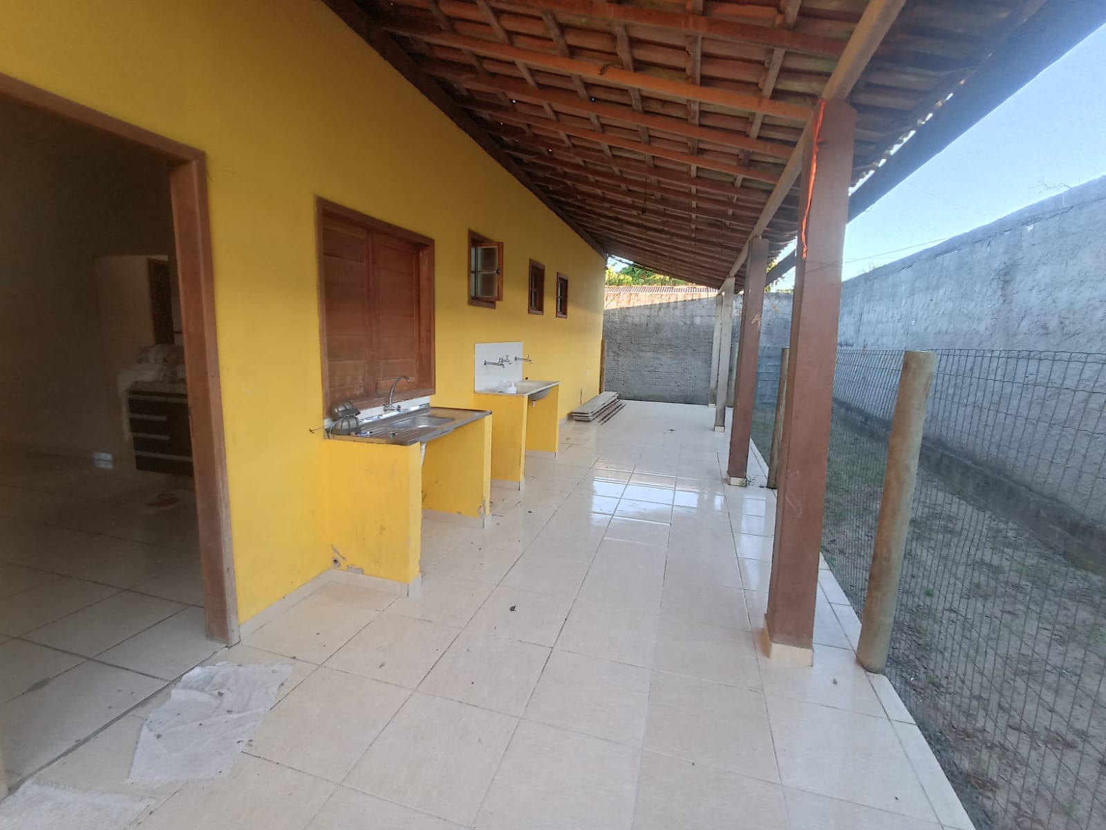 Vende Sítio com Piscina no Juca Rosa 