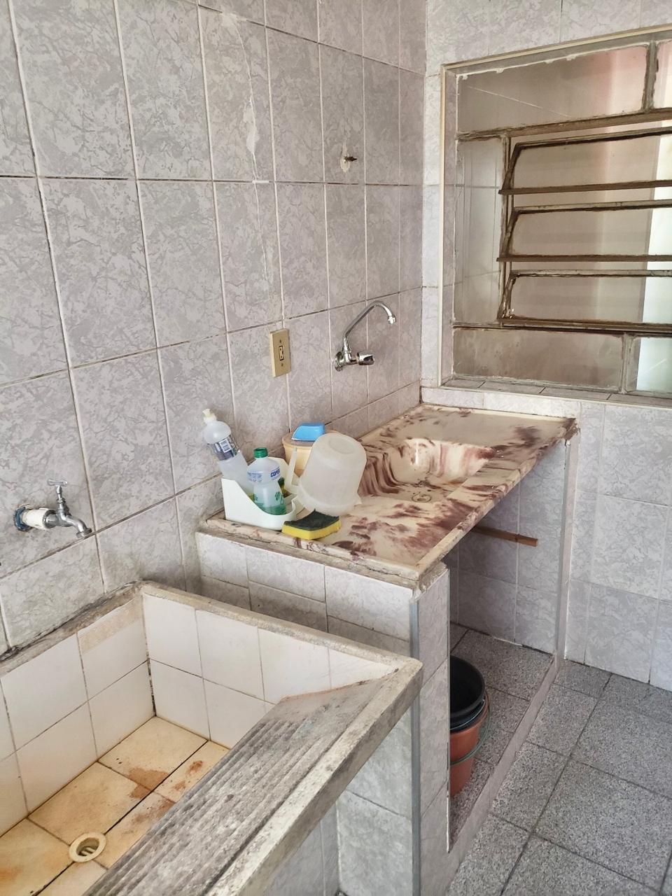 TERRENO COM CASA ANTIGA (8m x 30m) - UTINGA - SANTO ANDRÉ/SP