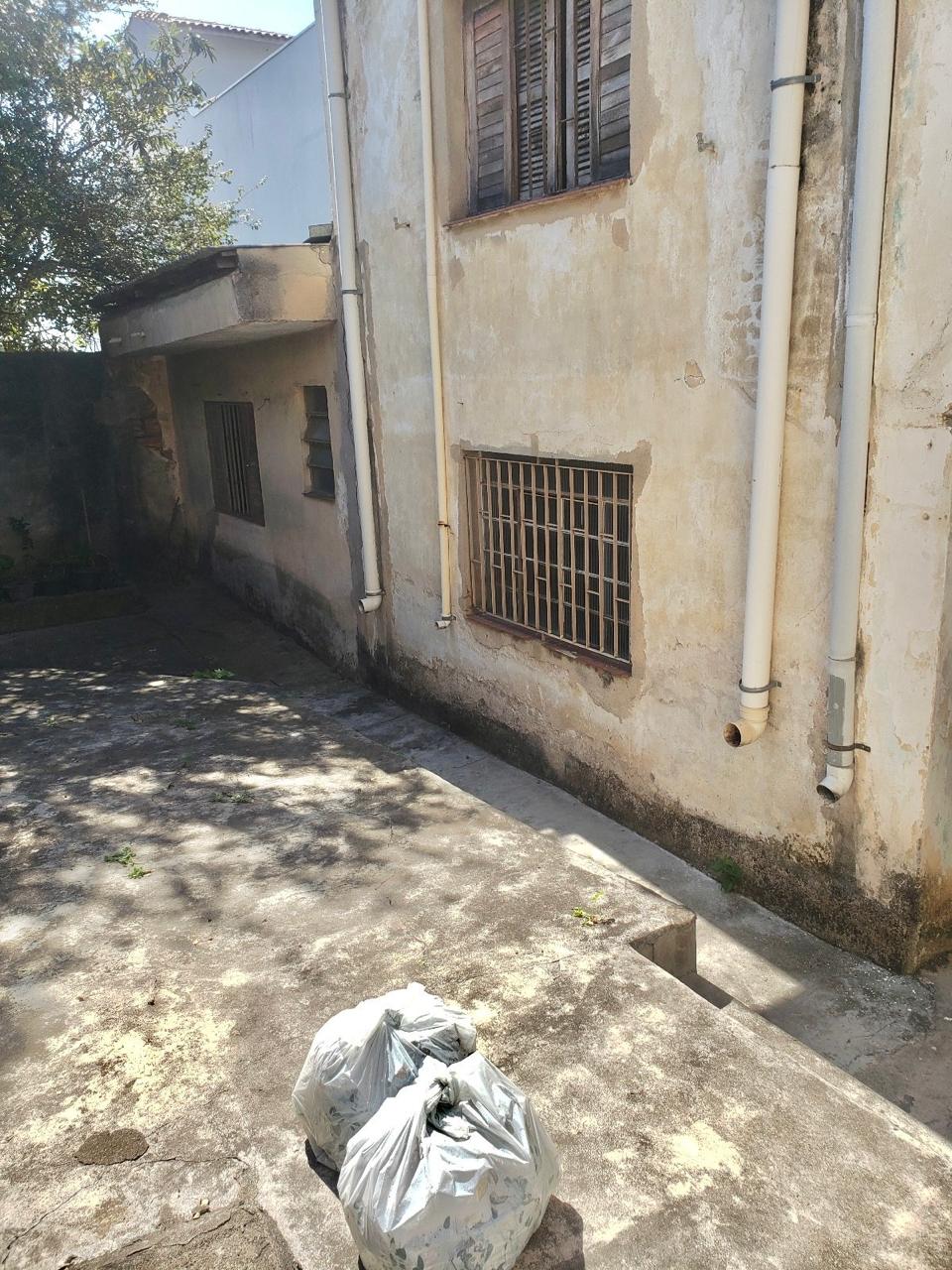 TERRENO COM CASA ANTIGA (8m x 30m) - UTINGA - SANTO ANDRÉ/SP