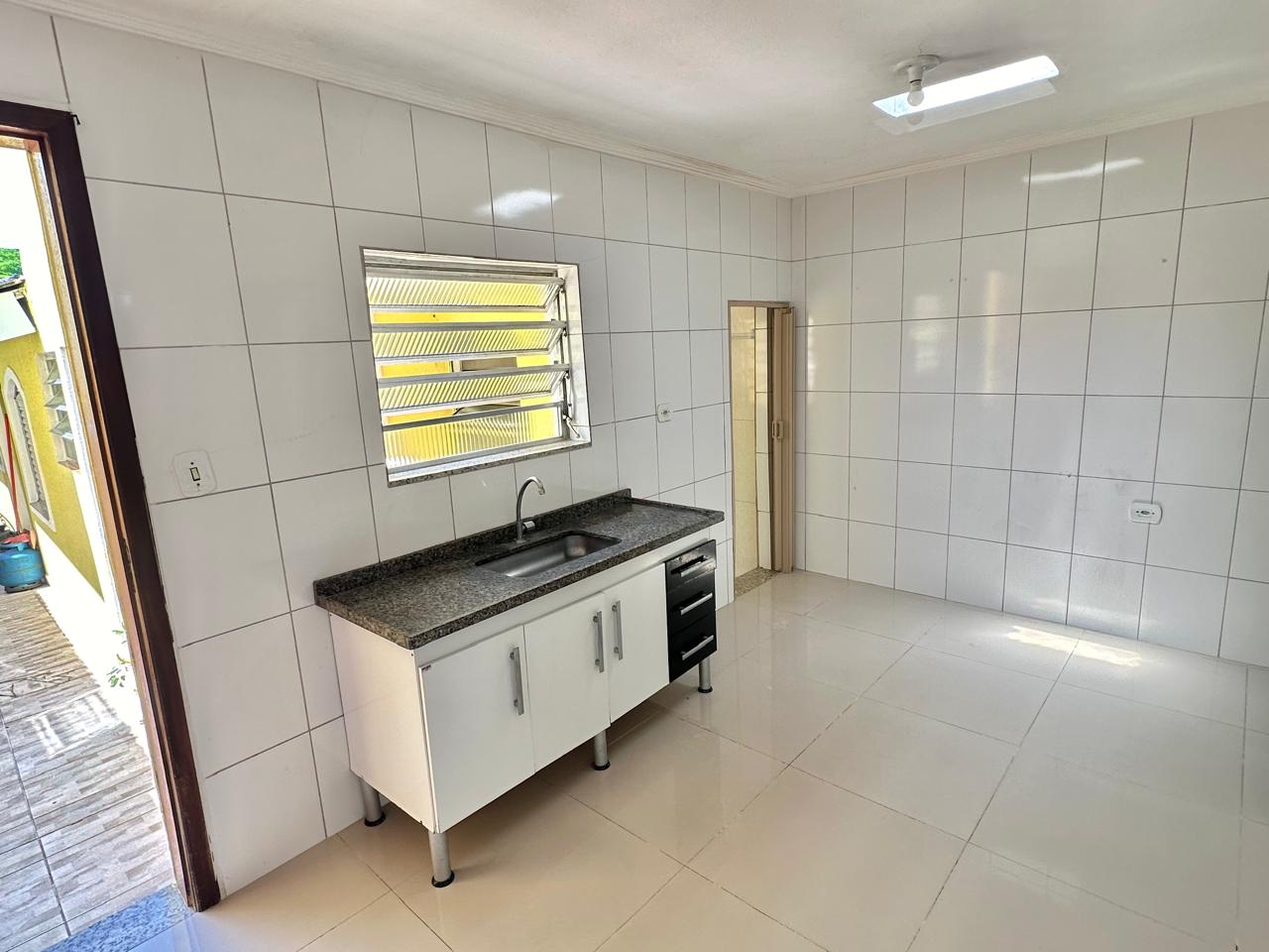 CASA (FUNDOS) - UTINGA - SANTO ANDRÉ/SP