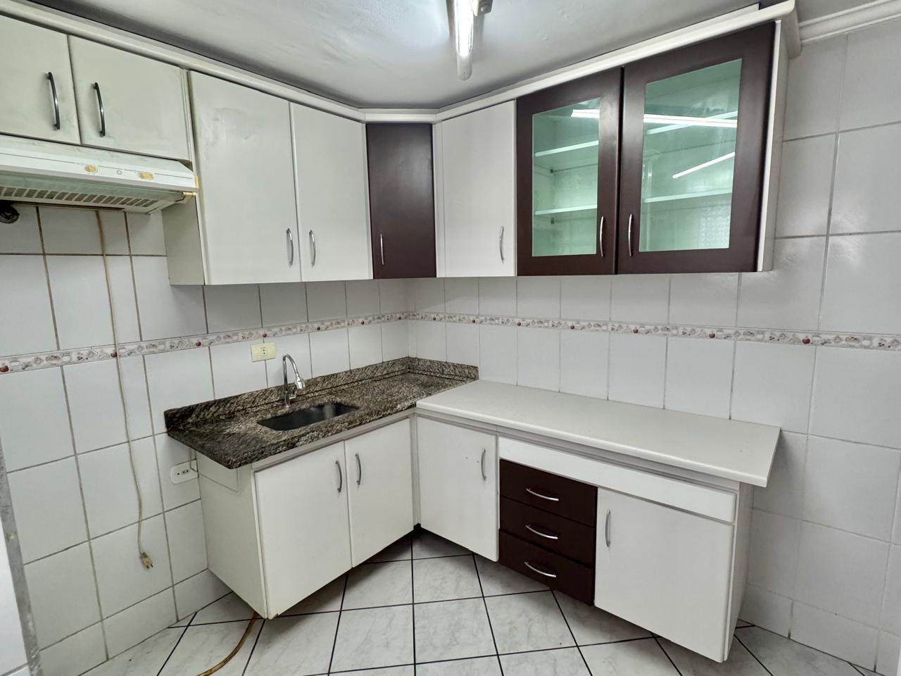 APARTAMENTO (Conj. Inoccop) - VILA CAMILÓPOLIS - SANTO ANDRÉ/SP