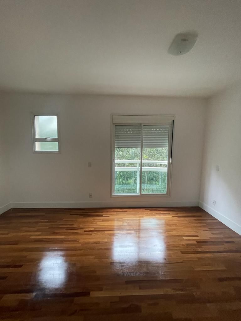 Apto. 156m² em Alphaville