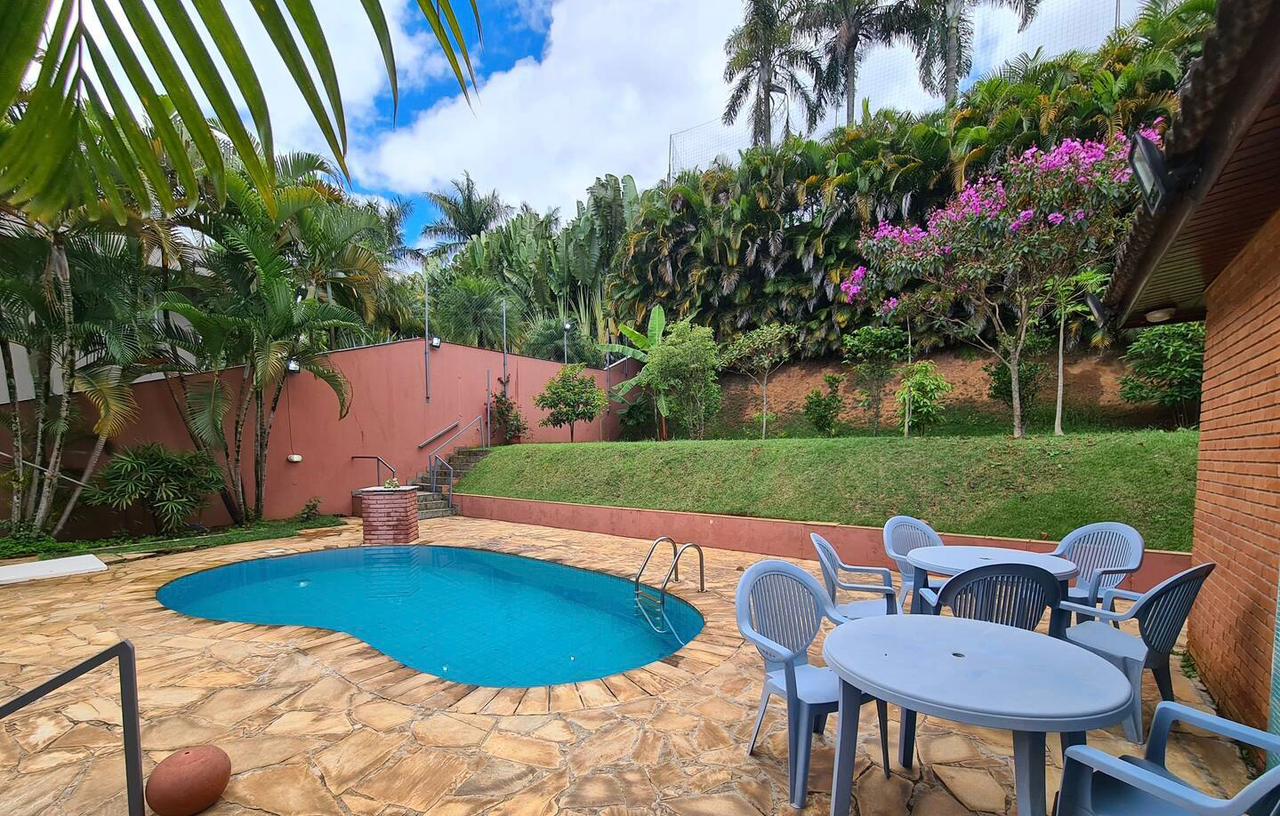 Casa em Alphaville 357m²