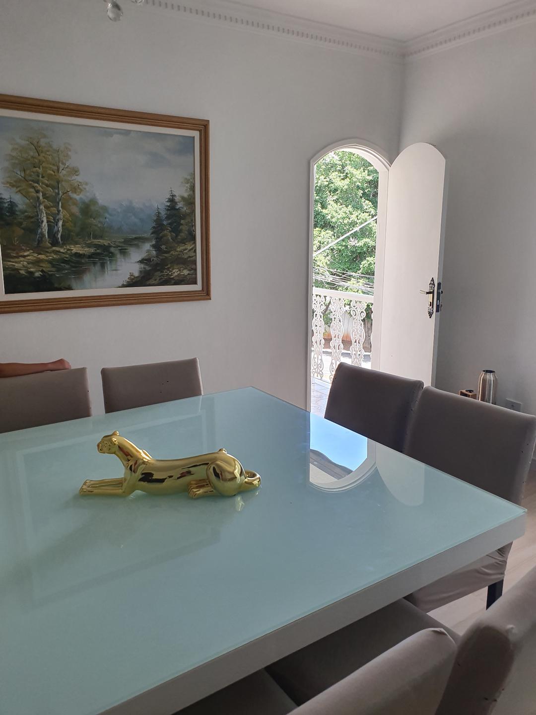 Casa em Condomínio de Alphaville de 250m²