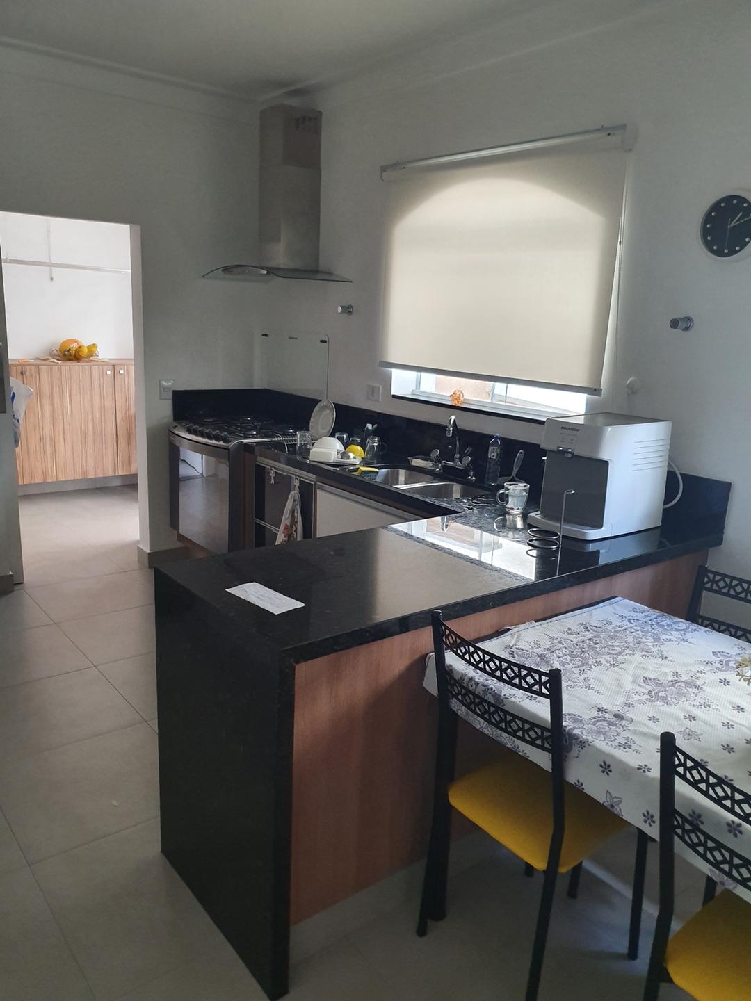 Casa em Condomínio de Alphaville de 250m²