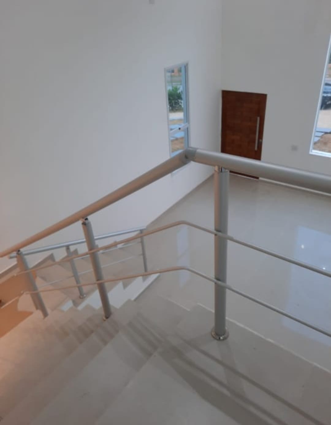 Casa em Condomínio de Alphaville com 217m²