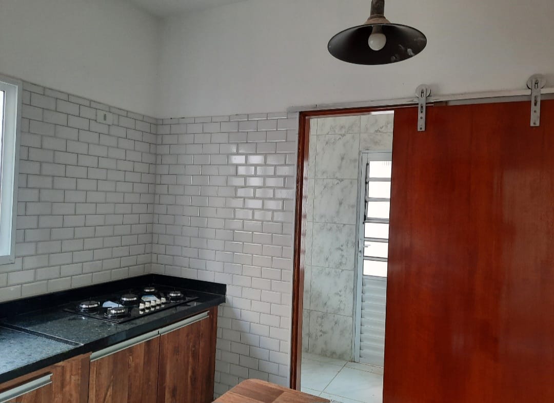 Casa em Condomínio de Alphaville com 217m²
