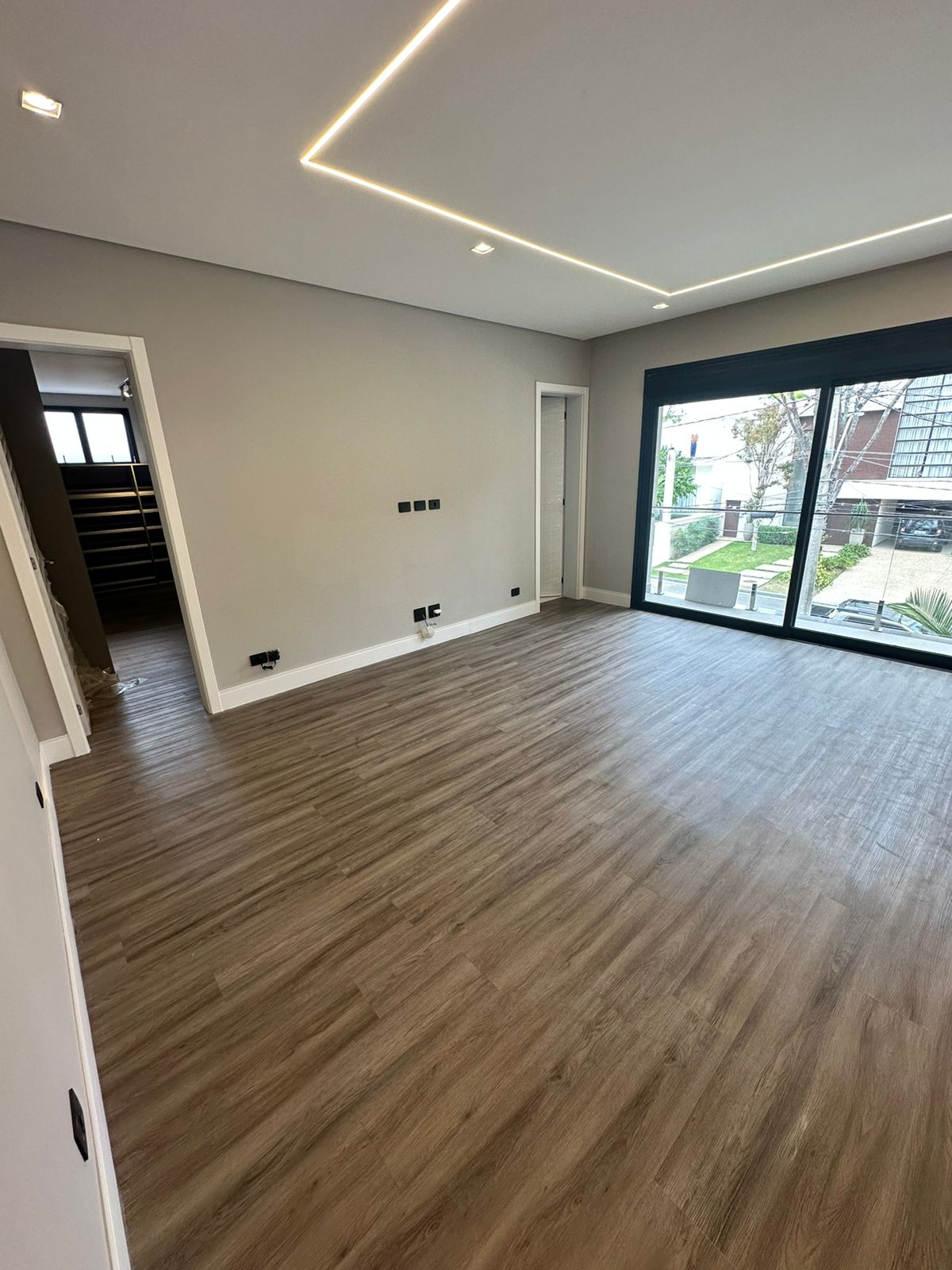 Casa em Condomínio de Alphaville com 720m²