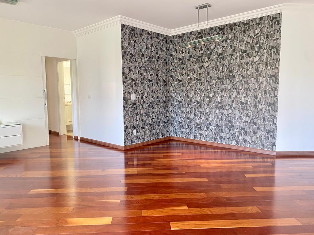 Apto. 101m² em Alphaville