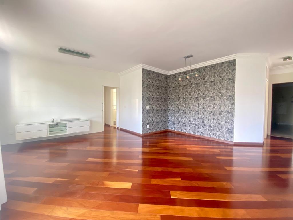Apto. 101m² em Alphaville