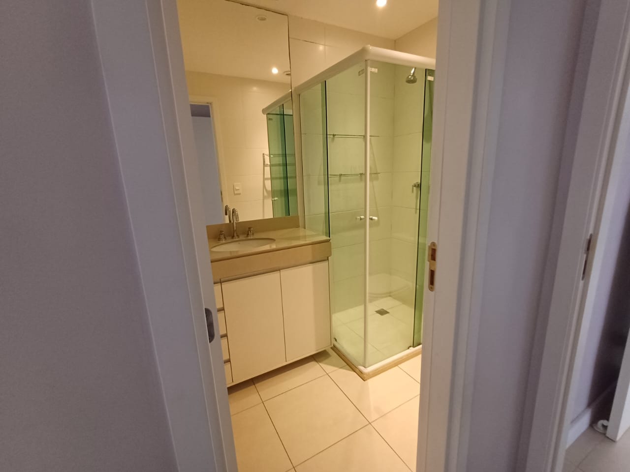 Apto 80m² no RESORT BETHAVILLE