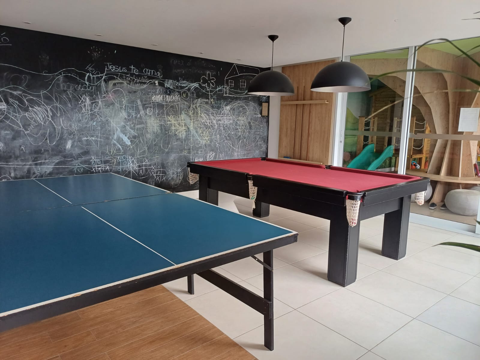 Apto 80m² no RESORT BETHAVILLE