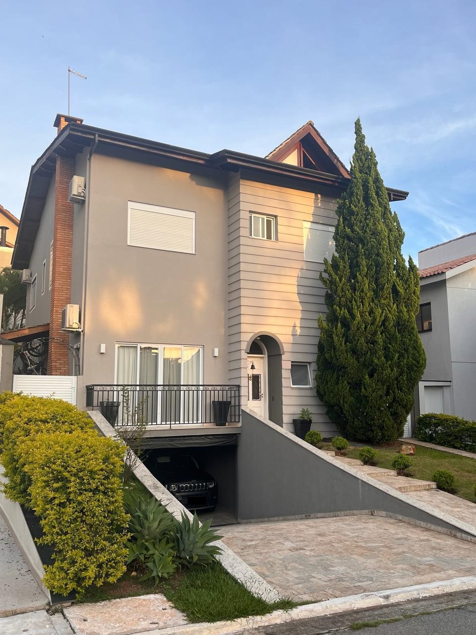 Casa em Alphaville - 230m²