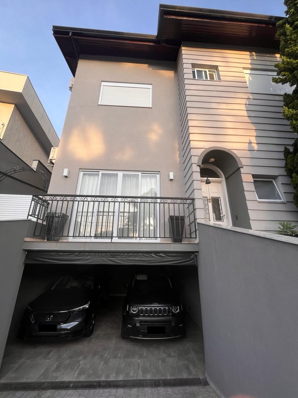 Casa em Alphaville - 230m²