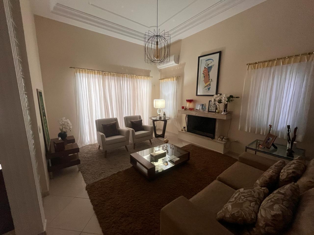 Casa em Alphaville - 230m²