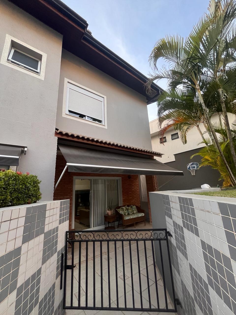 Casa em Alphaville - 230m²