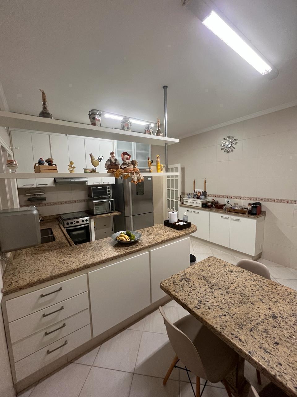 Casa em Alphaville - 230m²