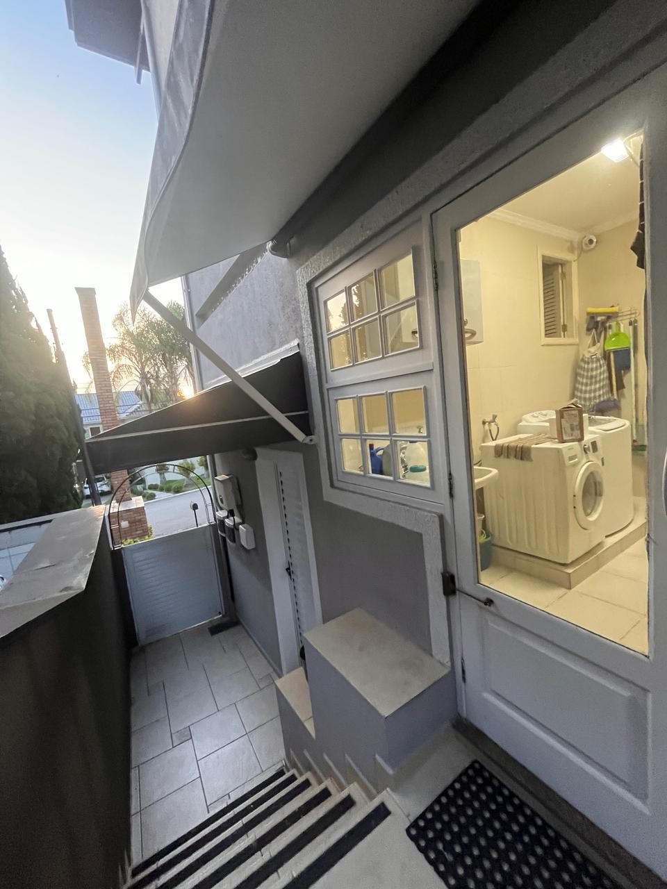 Casa em Alphaville - 230m²