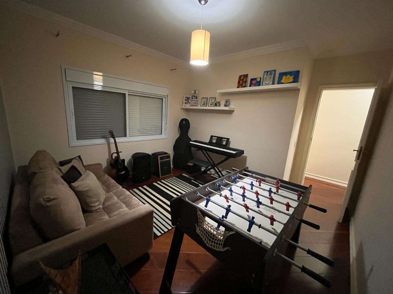 Casa em Alphaville - 230m²