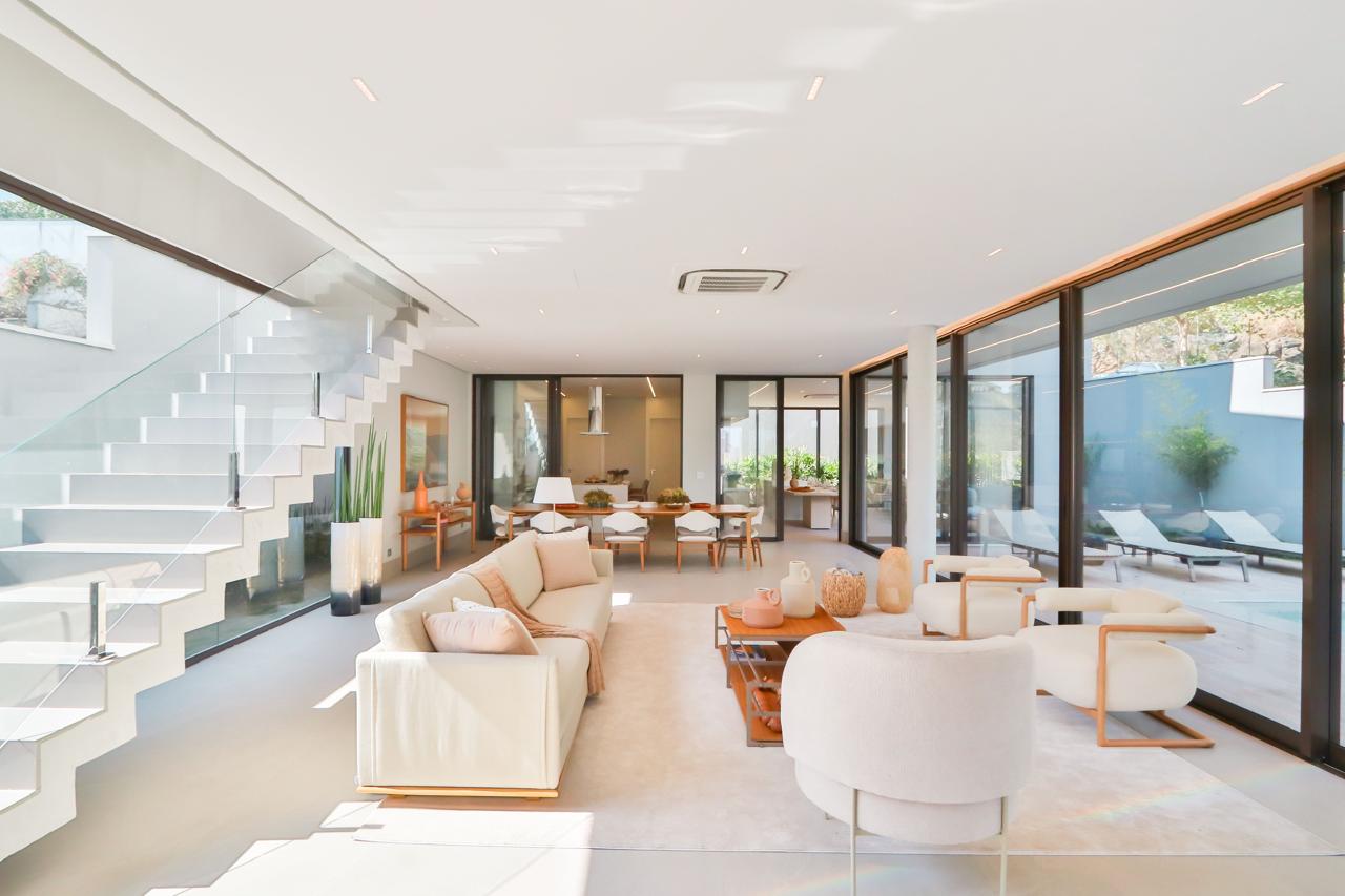 Casa no Vila Solaia / Alphaville