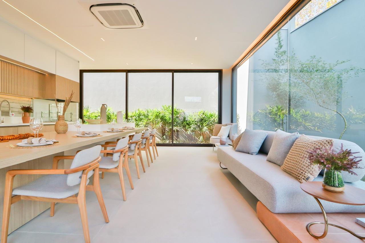 Casa no Vila Solaia / Alphaville