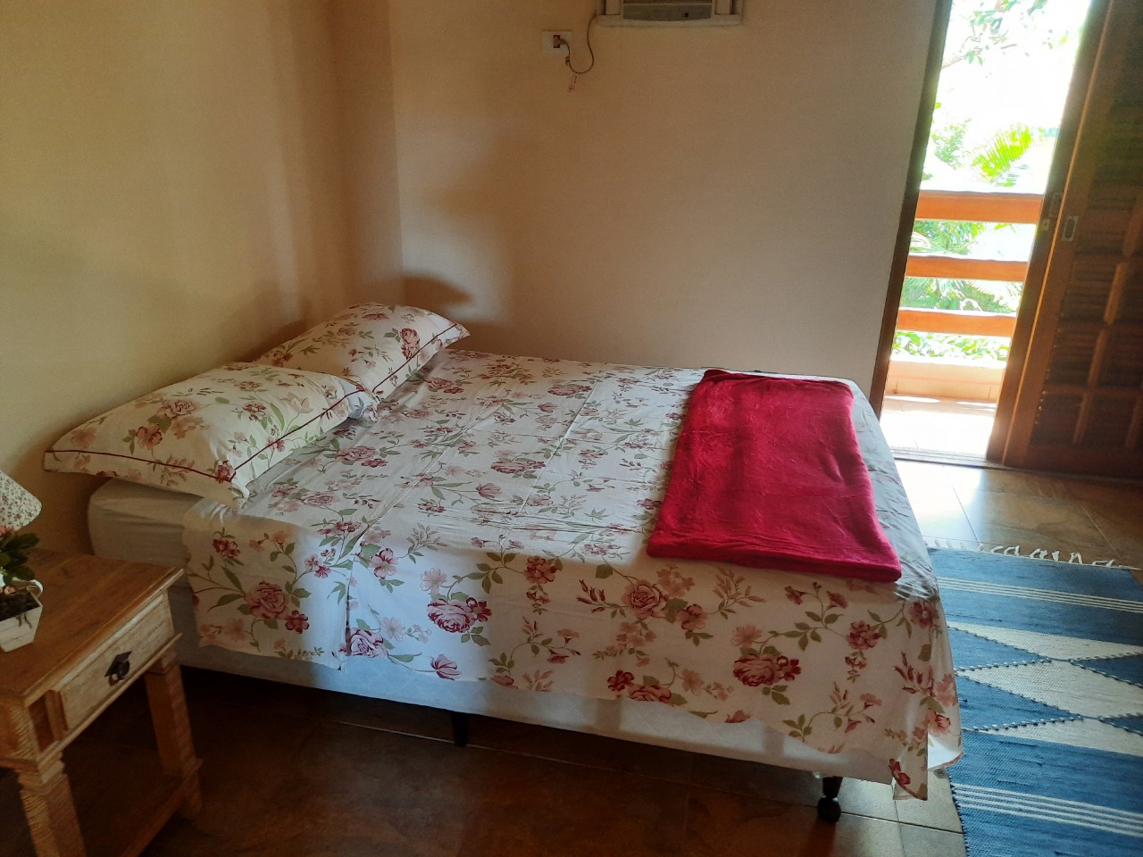 Casa a Venda em Barra do Una