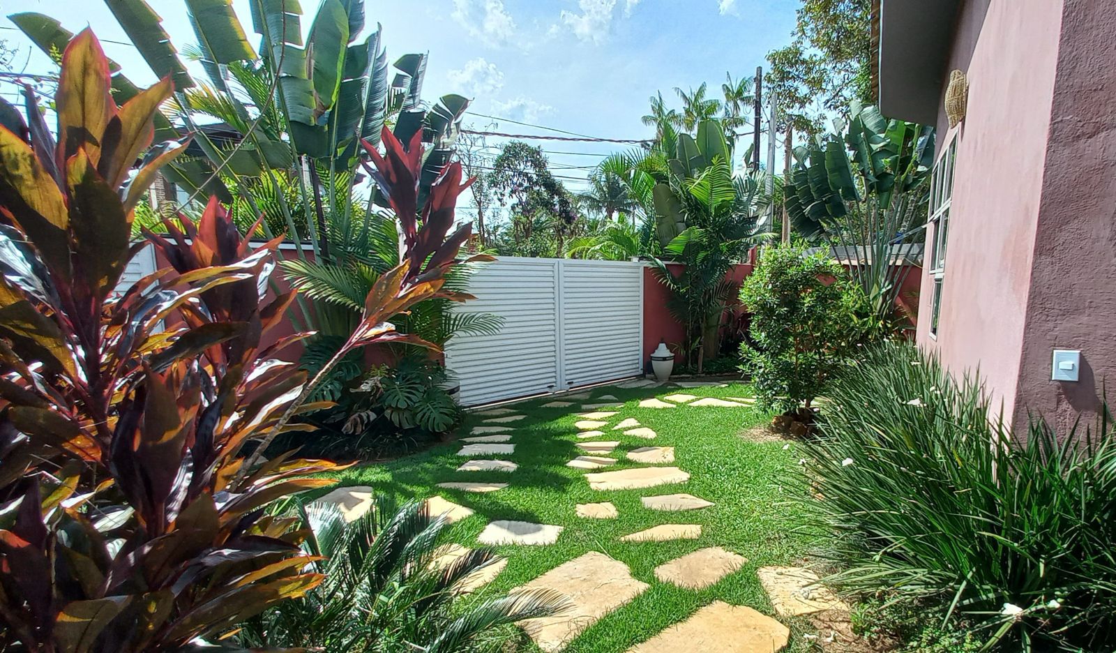 Casa a venda em Barra do Una