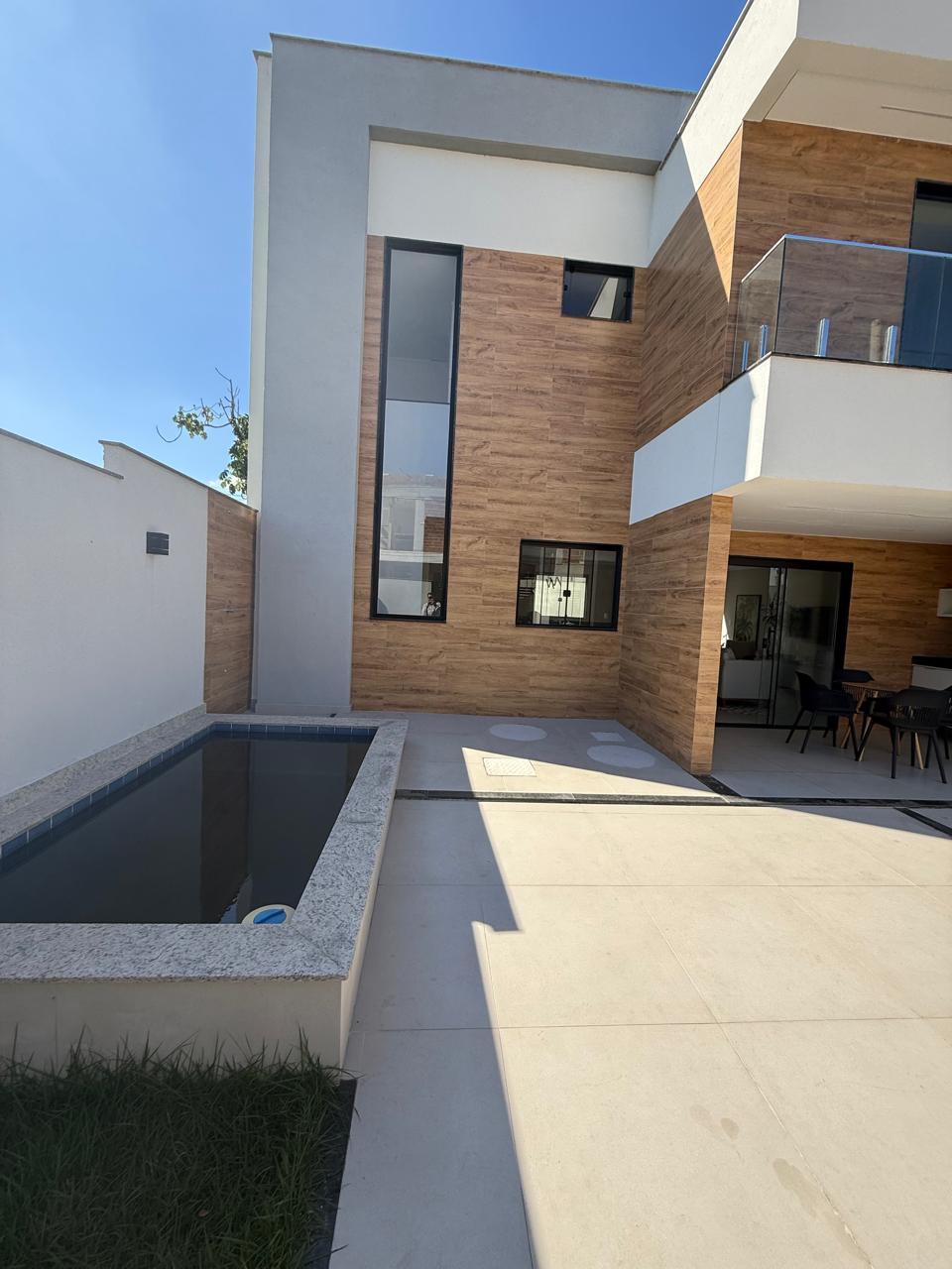 Casa em condomínio