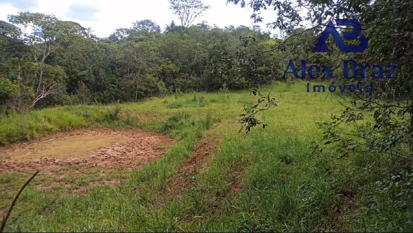 EXCELENTE SÍTIO À VENDA EM SANTO ANTÔNIO DO DESCOBERTO - GO