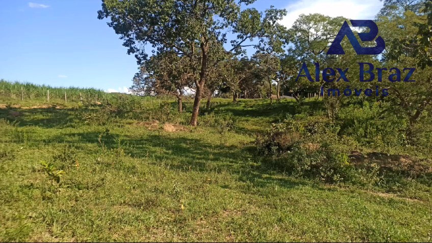 EXCELENTE SÍTIO À VENDA EM SANTO ANTÔNIO DO DESCOBERTO - GO