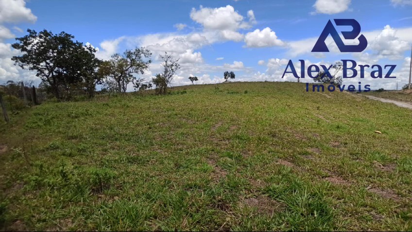 EXCELENTE SÍTIO À VENDA EM SANTO ANTÔNIO DO DESCOBERTO - GO