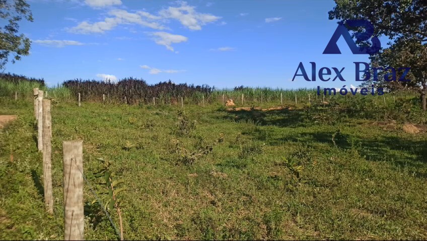 EXCELENTE SÍTIO À VENDA EM SANTO ANTÔNIO DO DESCOBERTO - GO