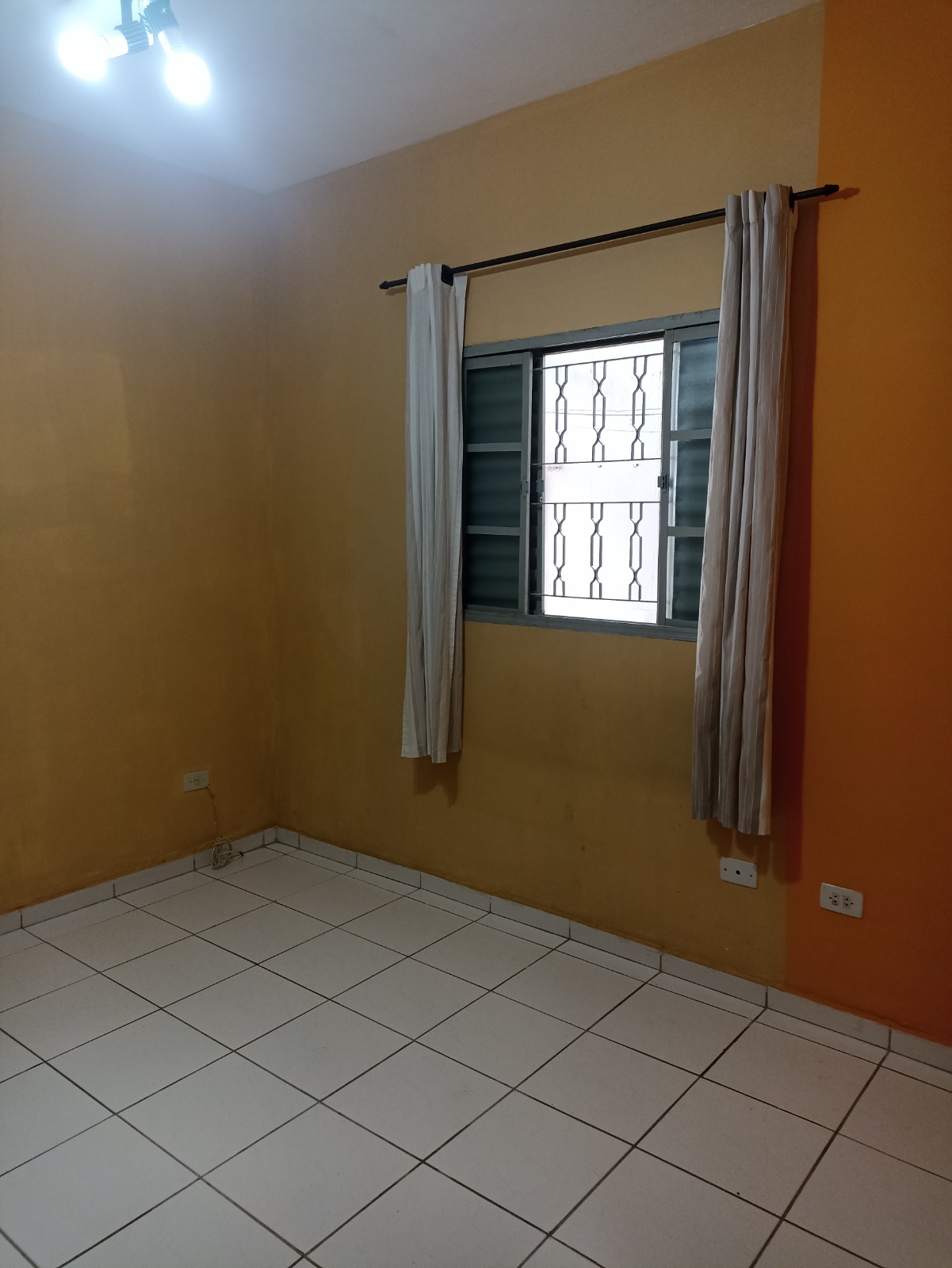 Casa Para Venda em Condomínio Bell Park