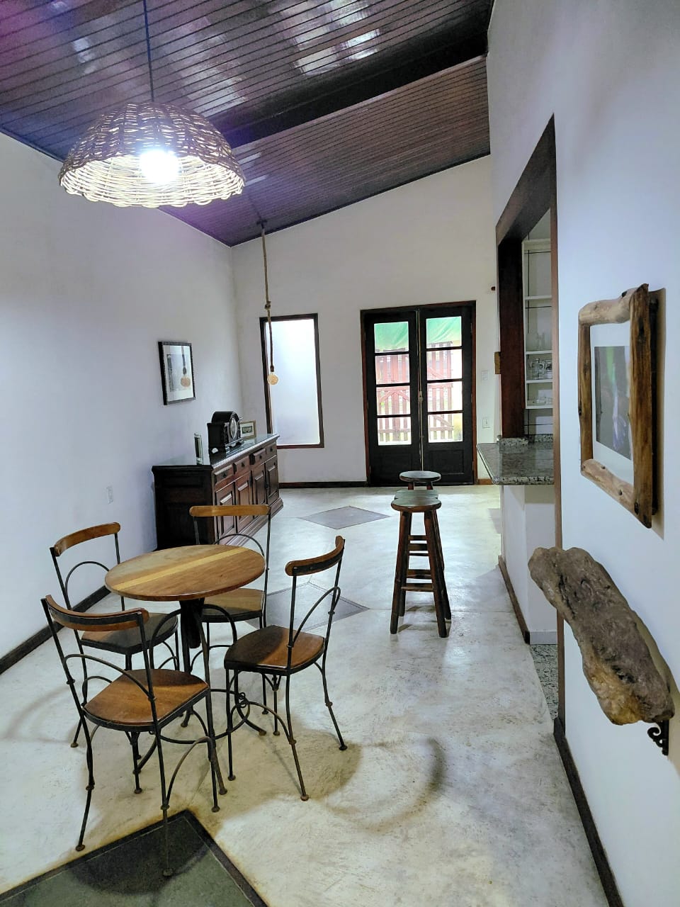Charmosa Casa a venda em Ubatuba SP