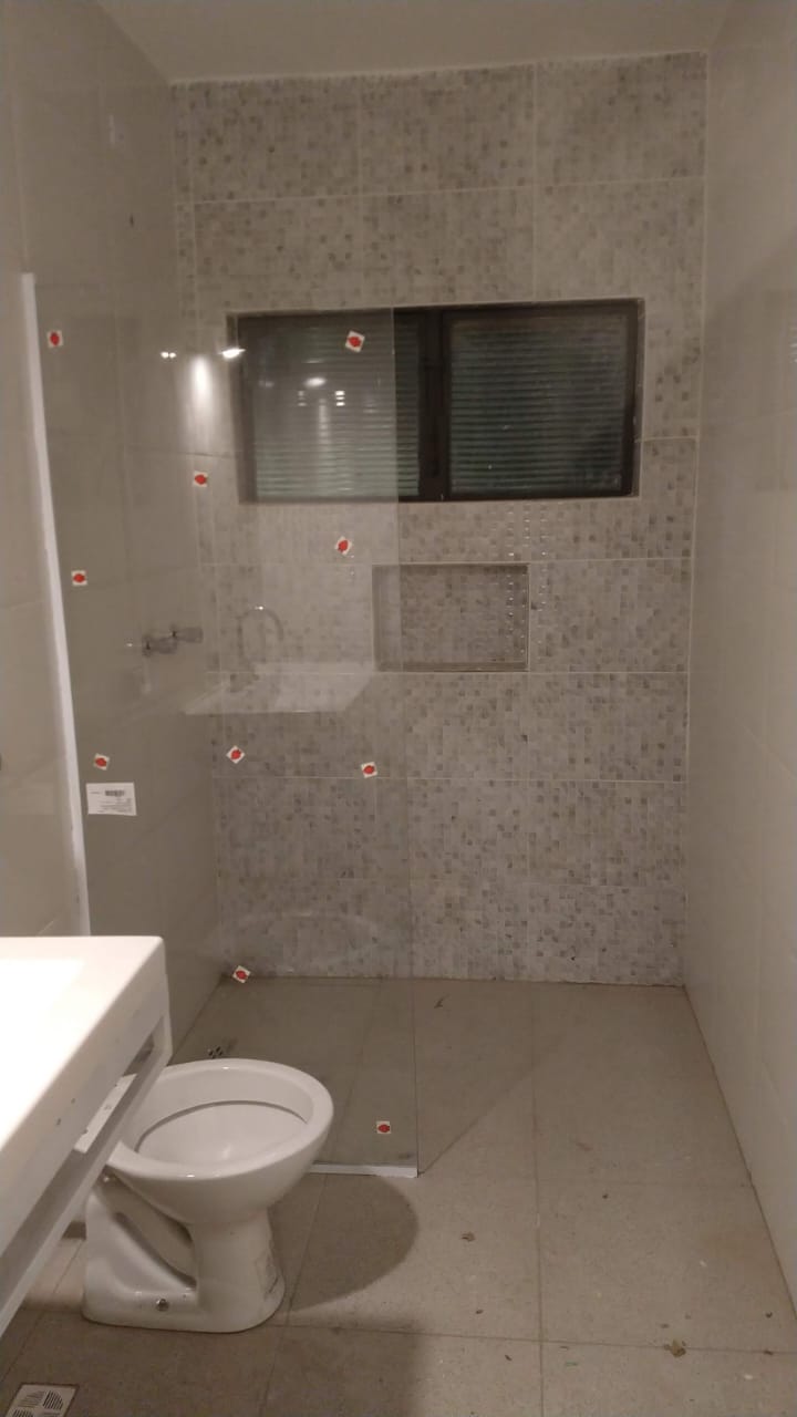 EXCELENTE SOBRADO * 3 DORM * PORTÃO AUTOMATICO * ABAIXO DA AVALIAÇÃO