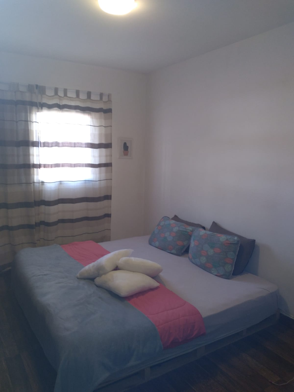 EXCELENTE SOBRADO * 3 DORM * PORTÃO AUTOMATICO * ABAIXO DA AVALIAÇÃO