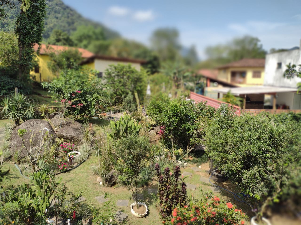 Casa com conforto e Qualidade de vida em condominio 