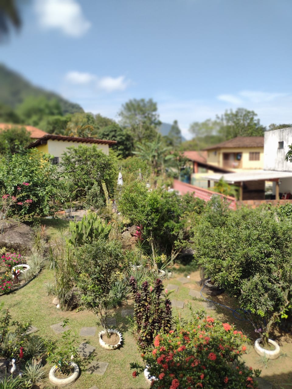 Casa com conforto e Qualidade de vida em condominio 