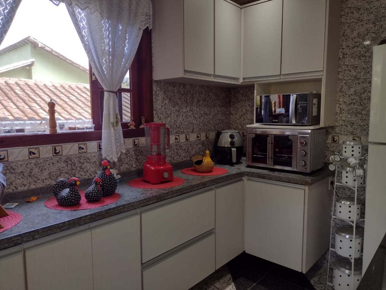 Casa com conforto e Qualidade de vida em condominio 