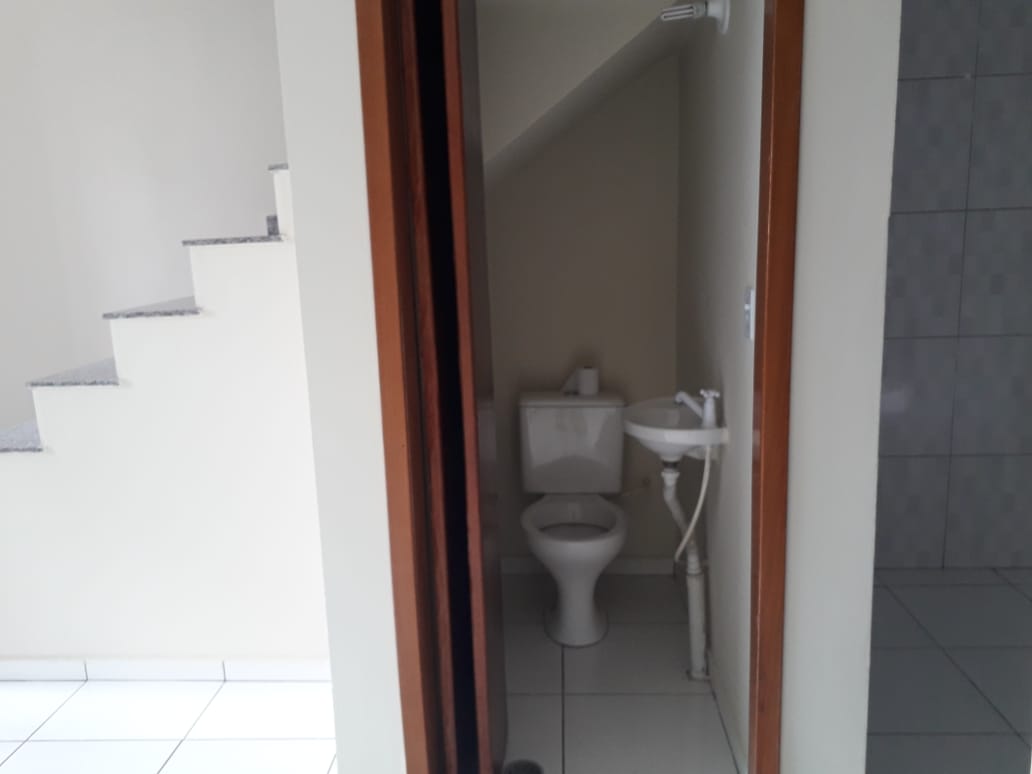 SOBRADO Á VENDA JARDIM NORDESTE