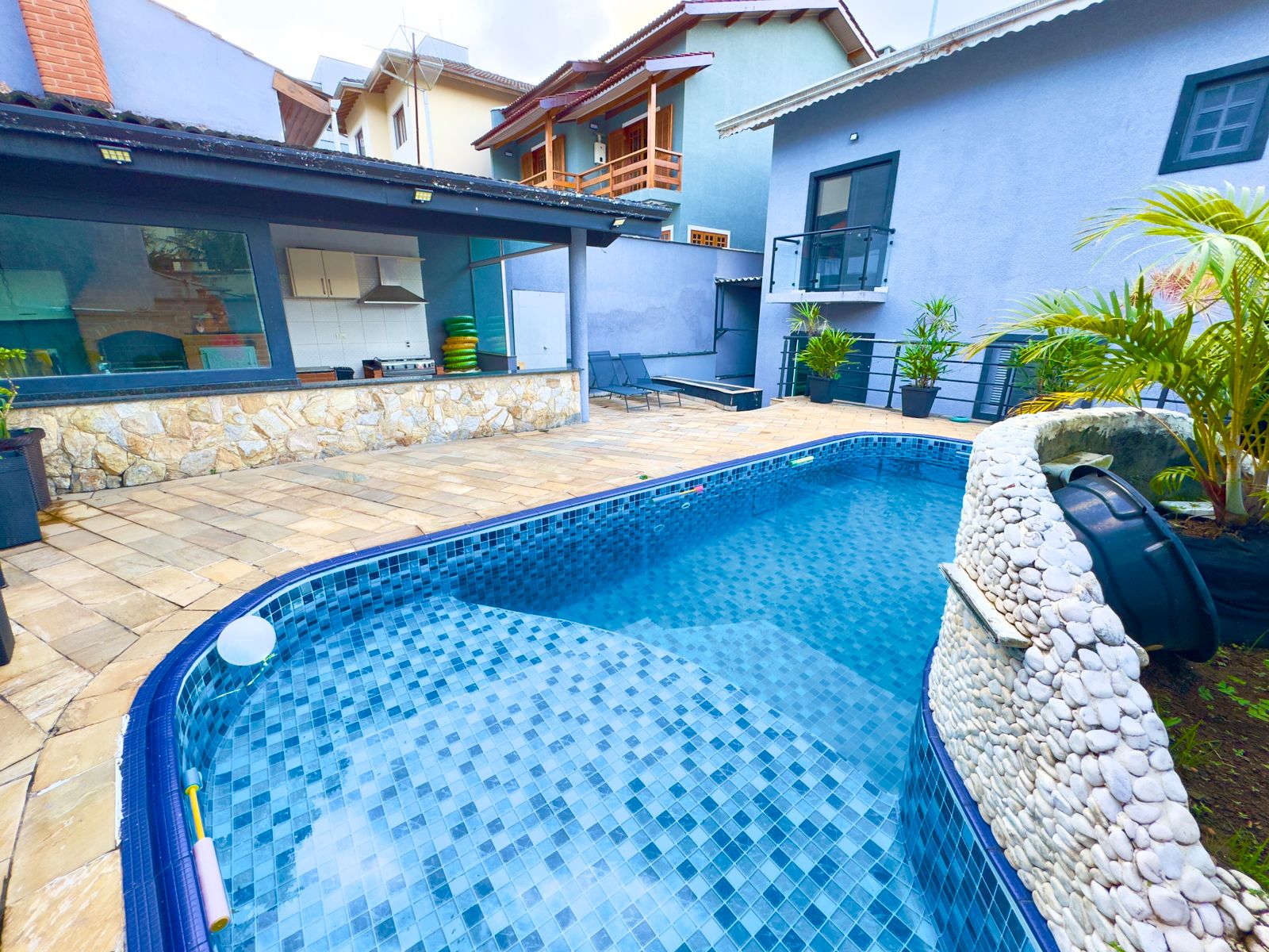 Linda Casa em condomínio  ARUÃ Mogi das Cruzes SP