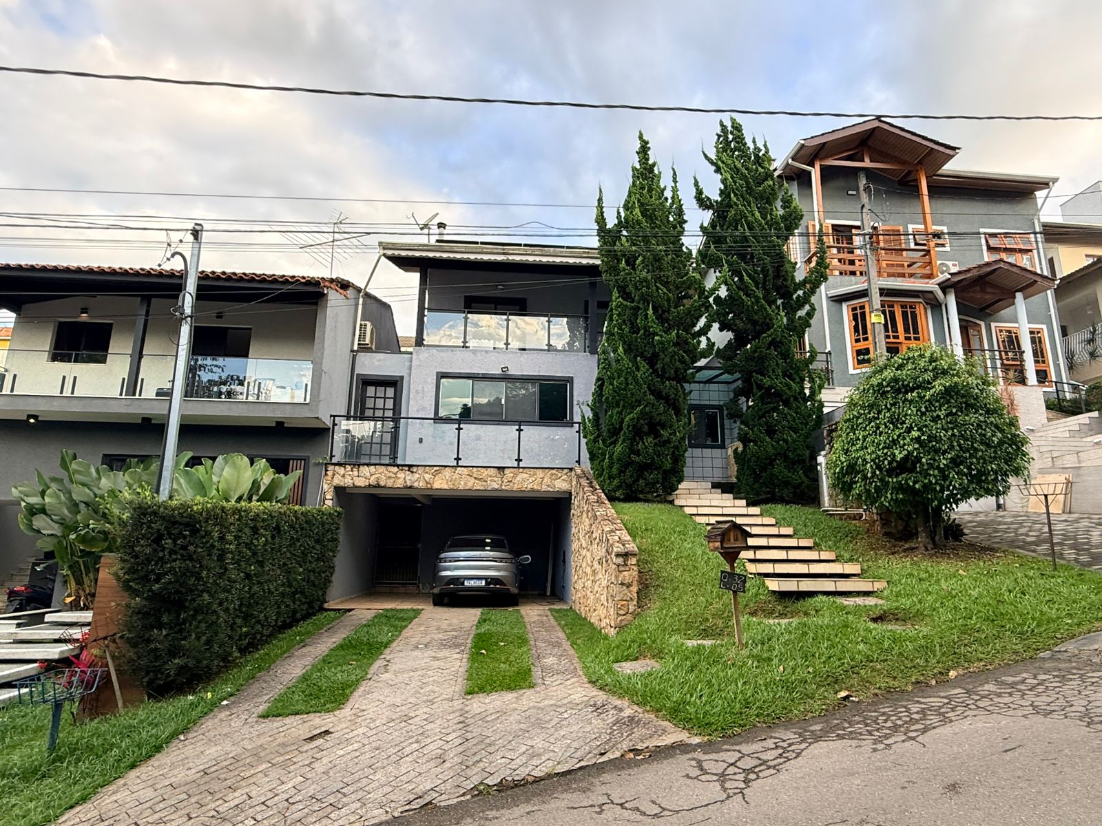 Linda Casa em condomínio  ARUÃ Mogi das Cruzes SP