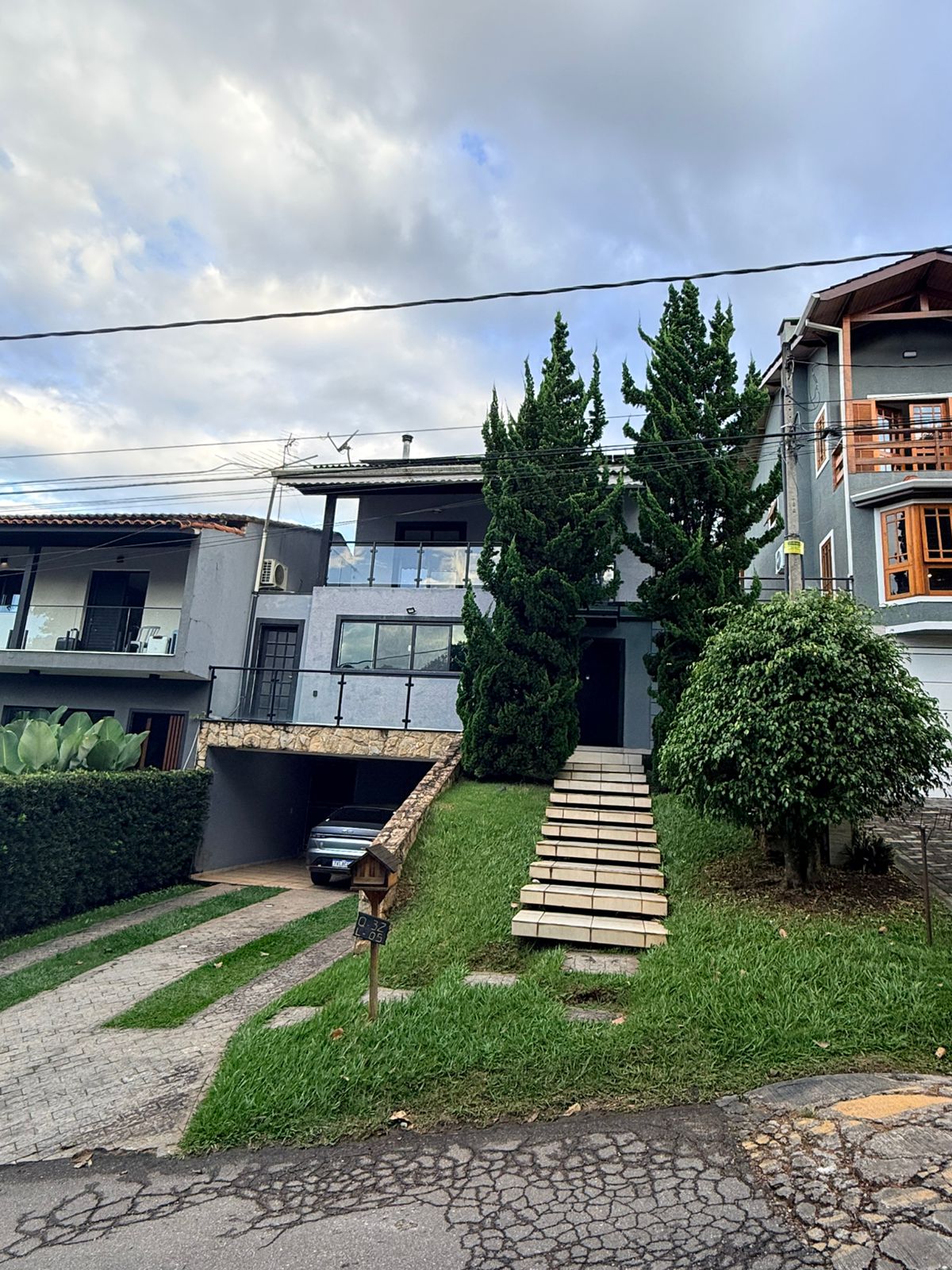 Linda Casa em condomínio  ARUÃ Mogi das Cruzes SP