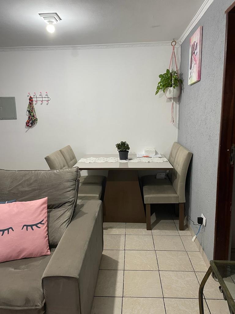 Amplo Apartamento no Conjunto Habitacional Fazenda do Carmo em São Paulo SP