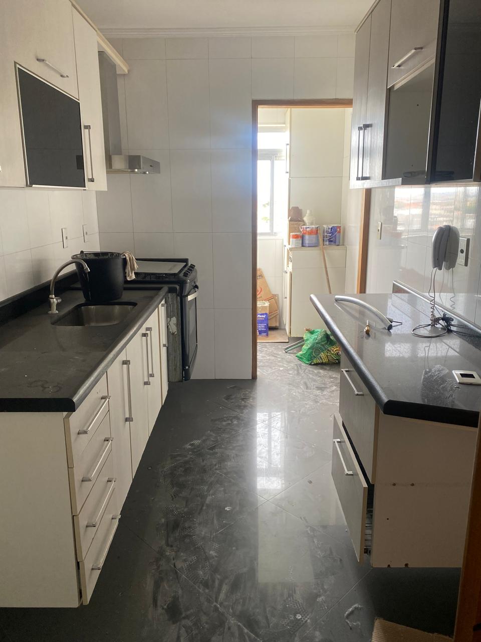 Amplo Apartamento no Conjunto Habitacional Padre José de Anchieta em São Paulo SP