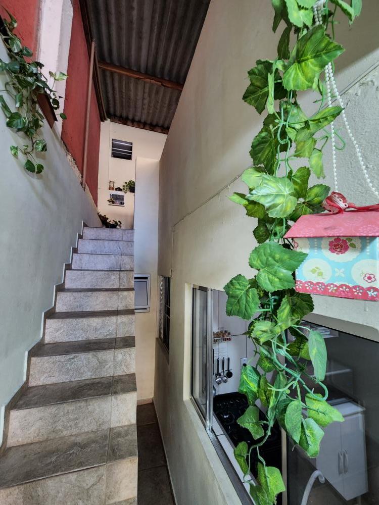 Casa à venda com 3 quartos, 150m² - Foto 8