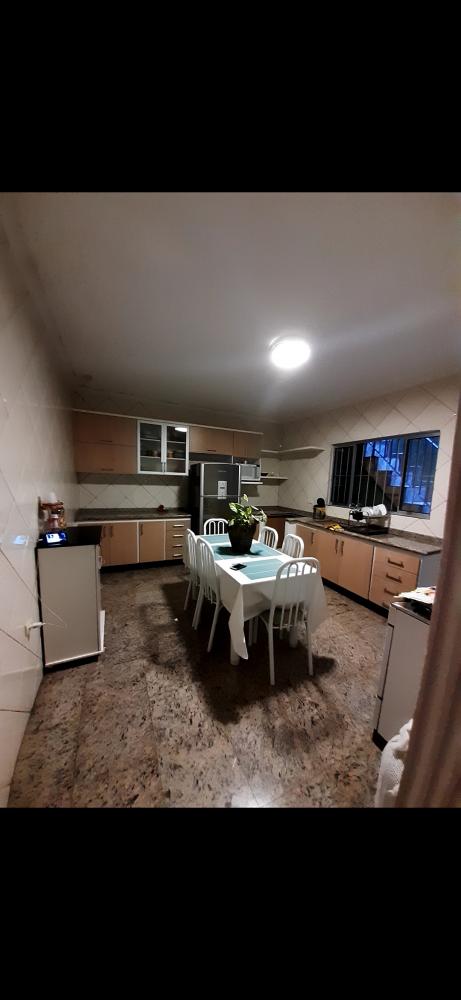 Casa à venda com 4 quartos, 125m² - Foto 13